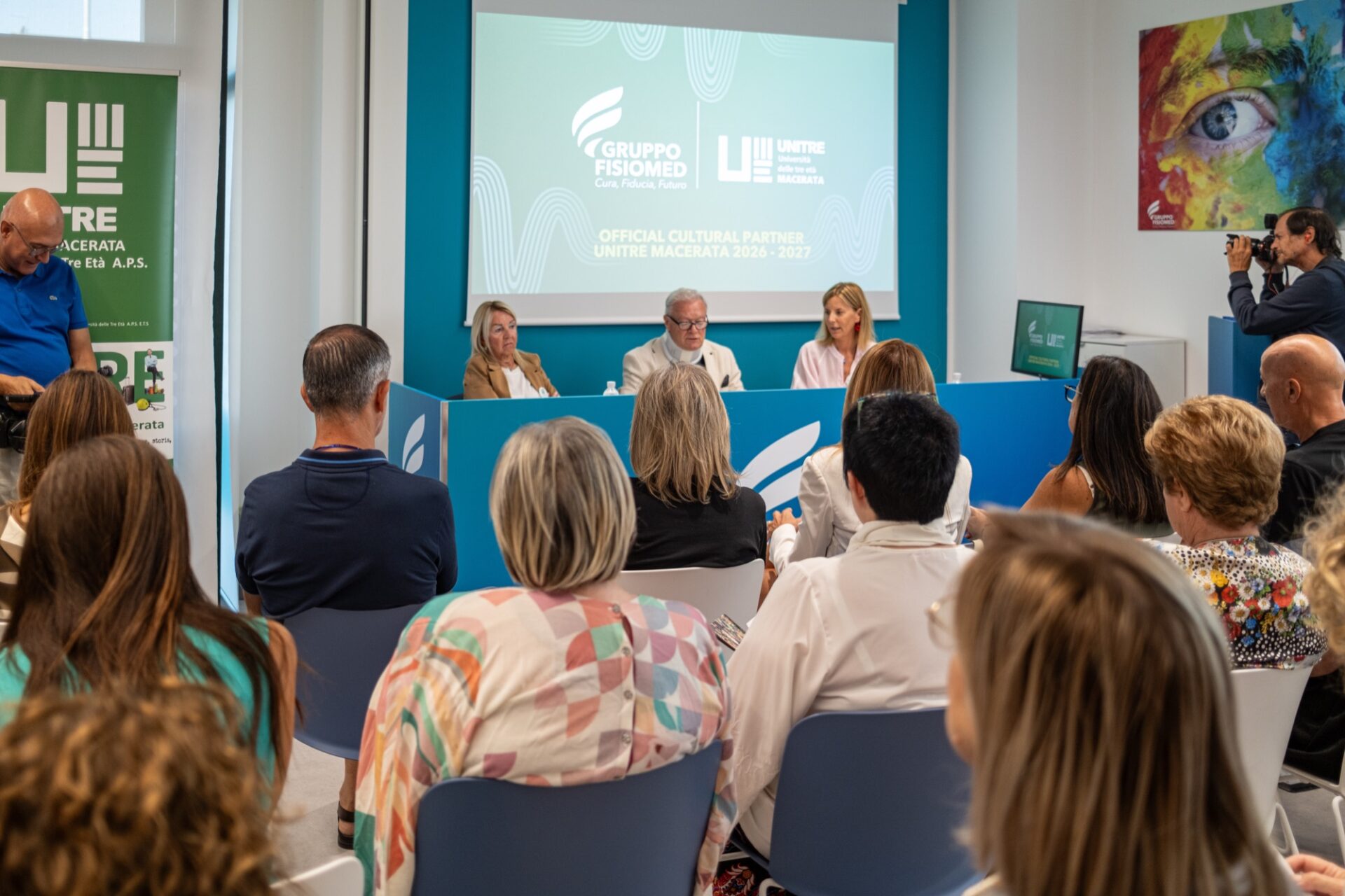 Foto della conferenza stampa UniTre Macerata del 15 settembre 2026, presso Gruppo Fisiomed a Sforzacosta