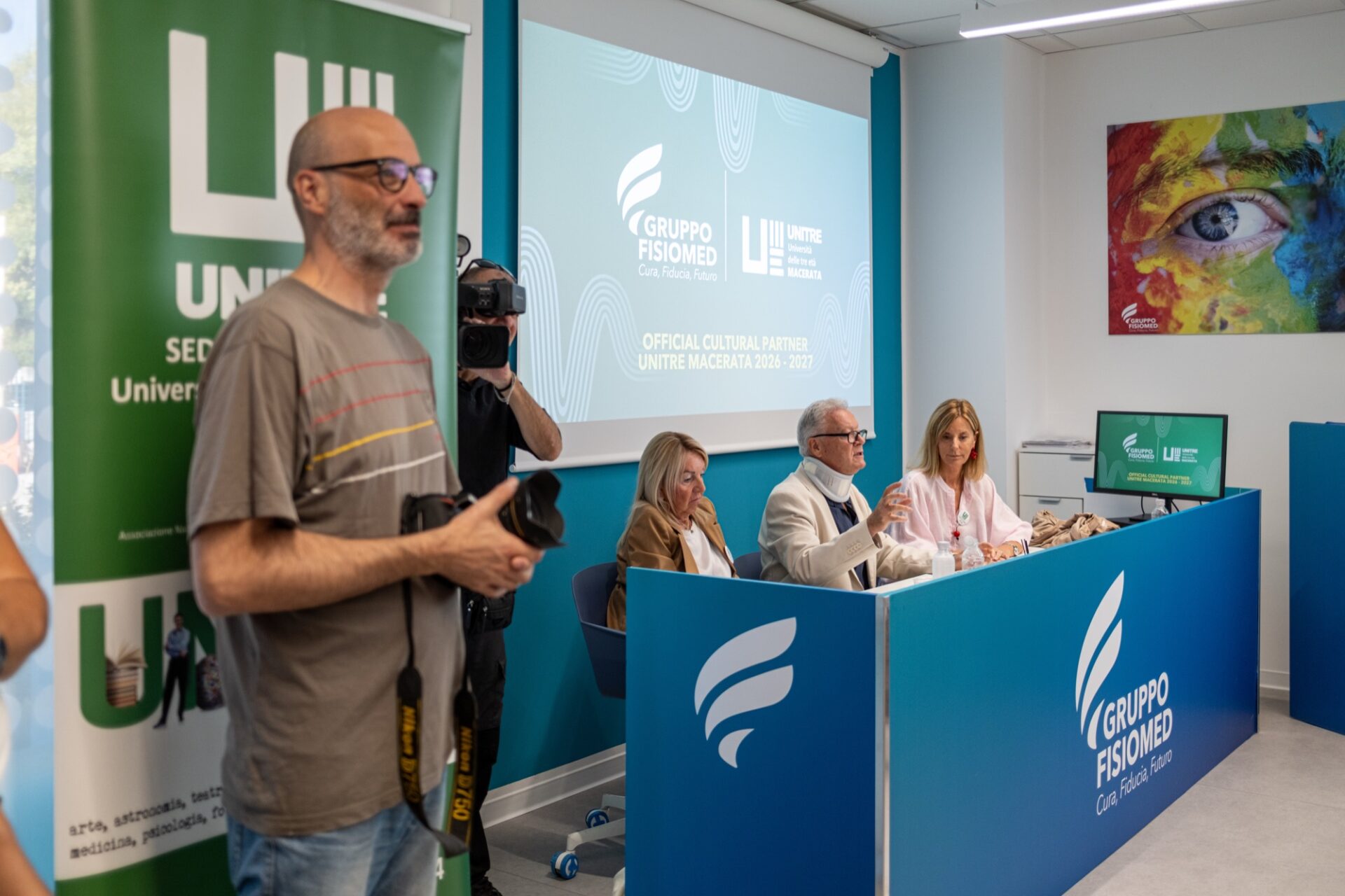 Foto della conferenza stampa UniTre Macerata del 15 settembre 2026, presso Gruppo Fisiomed a Sforzacosta