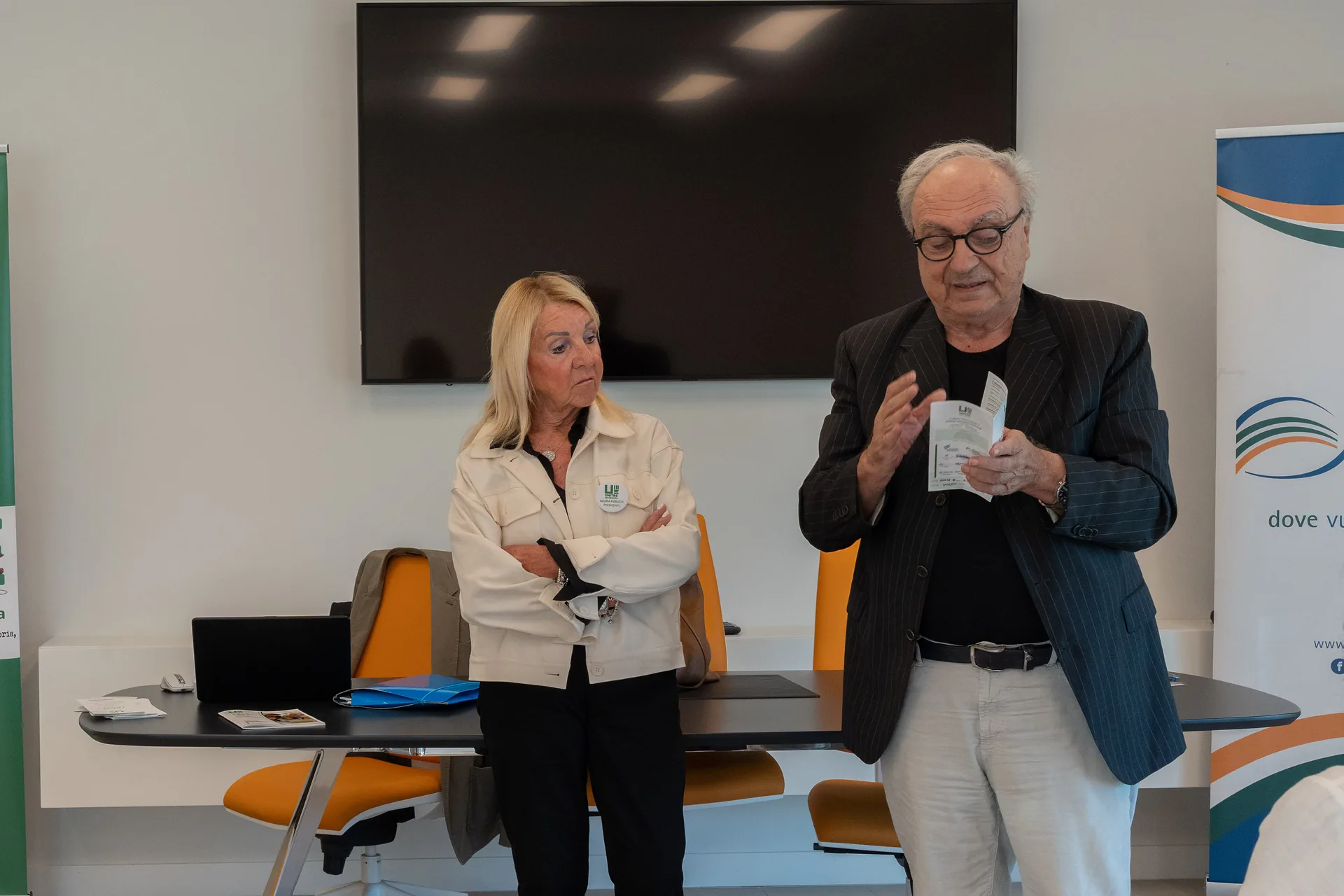 Fabrizio Scoccia interviene all'Open Day di Unitre Macerata, accanto alla Presidente